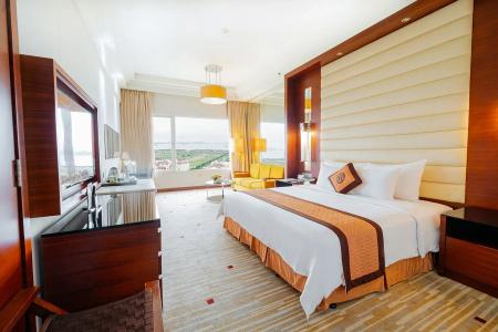 Royal Halong - 55