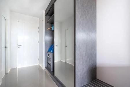 The Thames Pool Access - 93