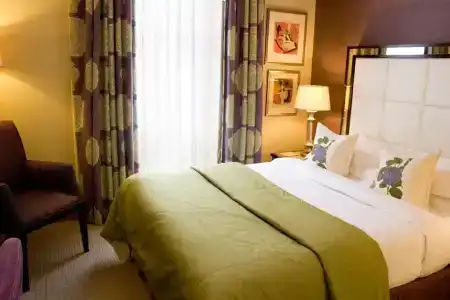 The Mandeville - 50