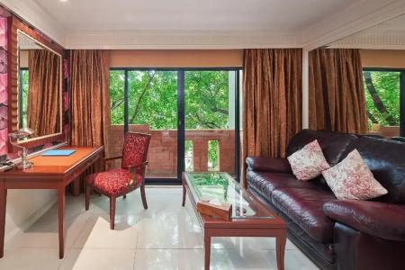 Floral · Dolphin Circle Pattaya - 57