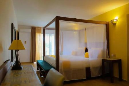 Hamilton Agadir - 51