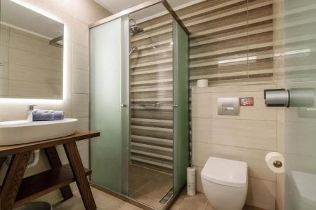 Remezzo Studios & - 53