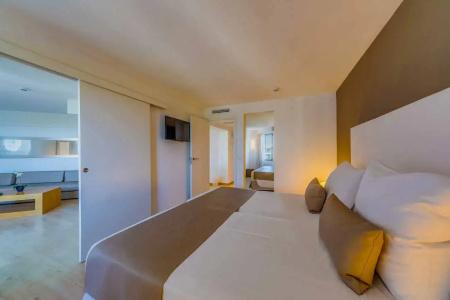 Playa Esperanza Suites - 80