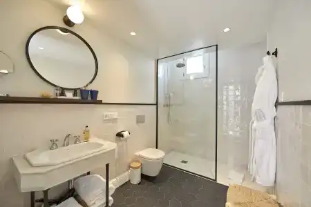 m House - 16