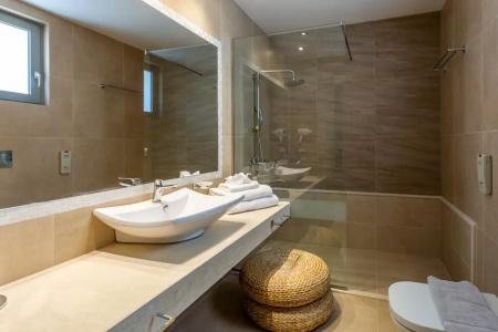 Elysian Luxury and Spa - 58