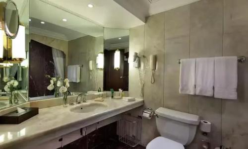 Hilton Istanbul Bosphorus - 78