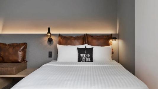 Moxy Duesseldorf City - 25