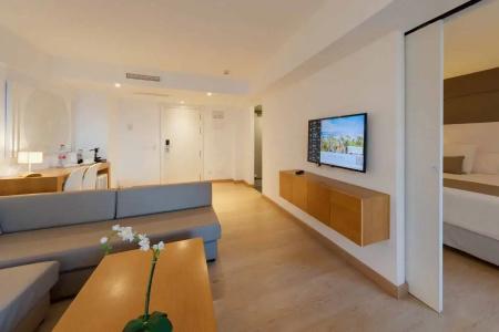 Playa Esperanza Suites - 81