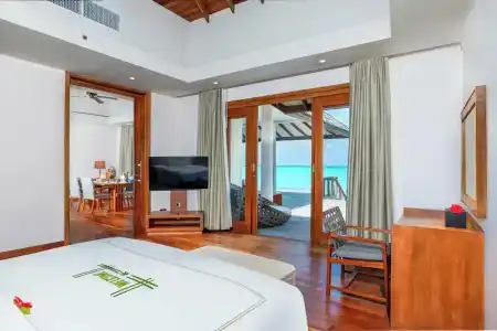 Hideaway Beach Resort & Spa - 2