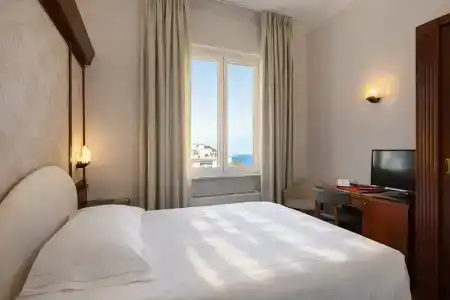 Grand Mediterranee - 50