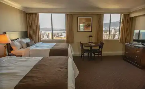 Century Plaza - 67