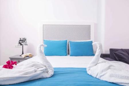 Blue Waves Suites & - 29