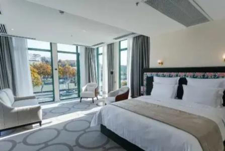 Ambassadori Hotel Tbilisi - 72
