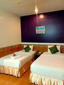 Suriwong Chumphon - 26