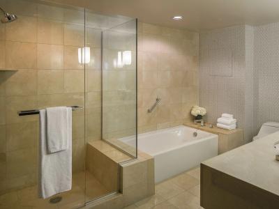 Manchester Grand Hyatt San Diego - 111