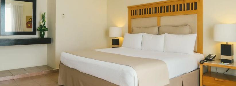 Nyx Cancun - 50