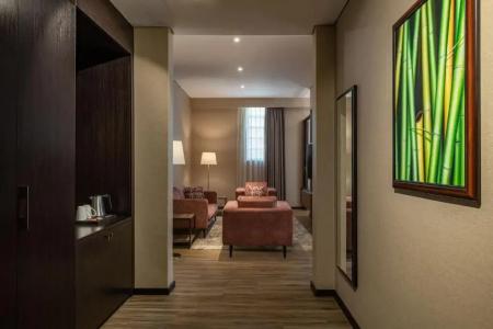 Four Points by Sheraton Production City - 22