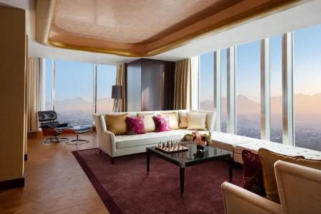 Ritz-Carlton - 12