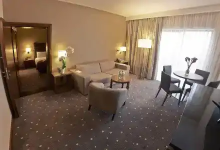 DoubleTree by Hilton Łódź - 47