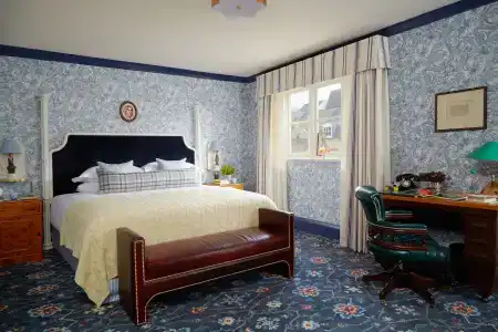 The Randolph, by Graduates - 3