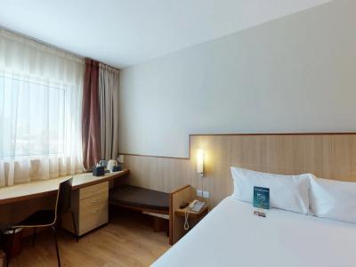 Ibis Al Barsha - 33
