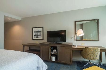 Hampton Inn Chicago North-Loyola Station, Il - 54