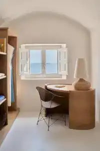 Mystique, a Luxury Collection, Santorini - 16