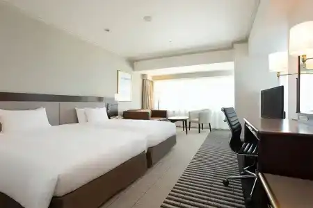 Nikko Kansai Airport - 3 mins walk to the airport - 64