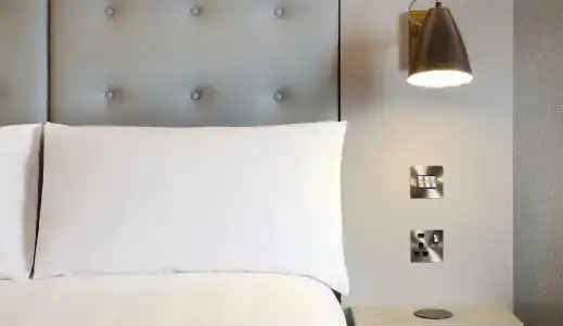 Premier Inn Wimbledon South - 31