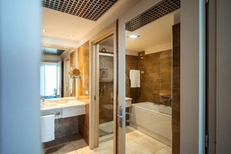 DoubleTree By Hilton Olbia - Sardinia - 67