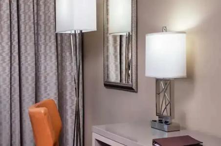DoubleTree by Hilton Nashville Downtown - 68
