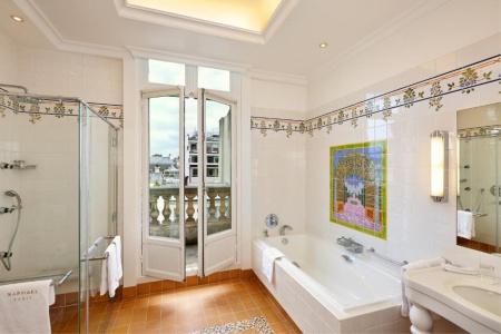 Hôtel Raphael - 73