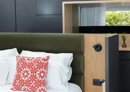 Suites 1478 - 27