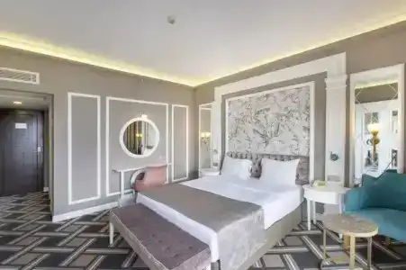 Utopia Resort & Residence - 22