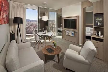 The Level at Melia Barcelona Sky - 37