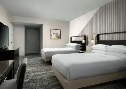 DoubleTree by Hilton Anaheim/Orange County - 7