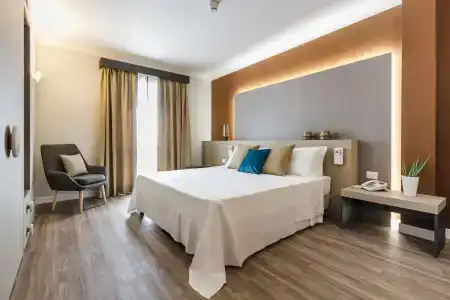 Seawaters & Medical Spa - 89
