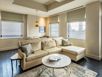 The Marmara Park Avenue - 65