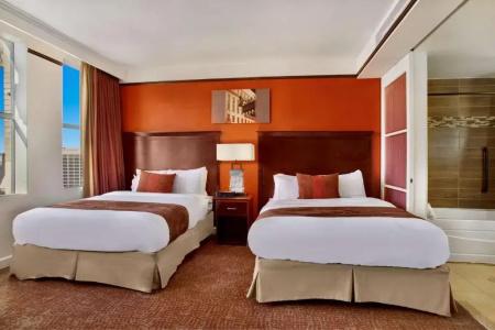 The Emily Morgan - a Doubletree By Hilton - 55