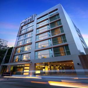 Amora Neoluxe Suites - 26