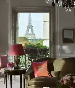 Hôtel Plaza Athénée - Dorchester Collection - 98