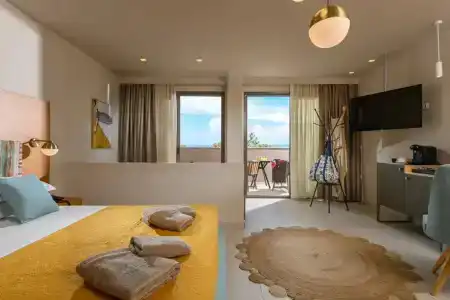 Alea & Suites - 75