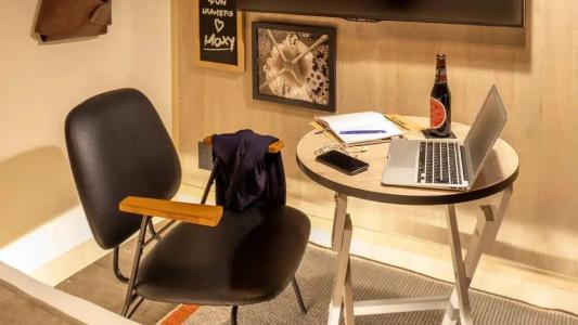 Moxy Osaka Honmachi By Marriott - 28