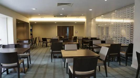 Holiday Inn Express Earls Court, An Ihg - 10