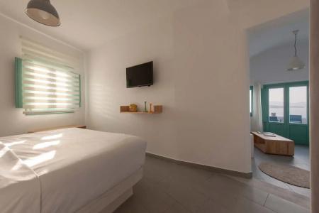 Neptune Luxury Suites - 46