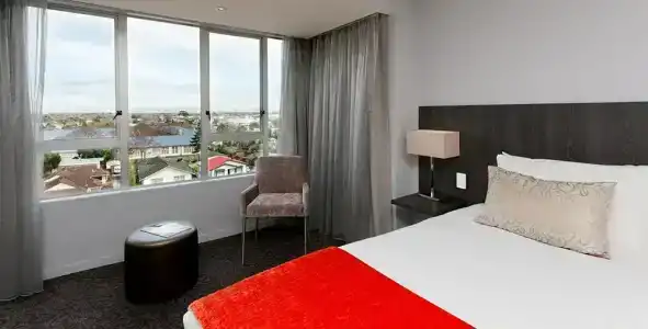 Copthorne - 32