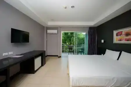 The Natural Resort - 50