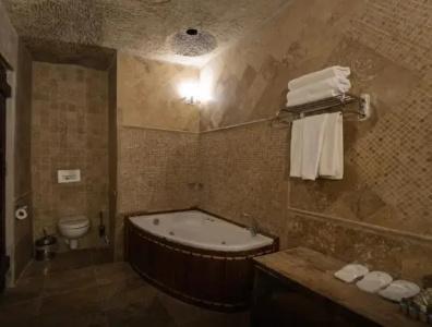 Grand Cave Suites - 104