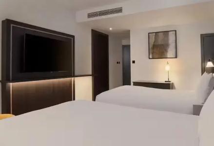Hilton Cardiff - 53