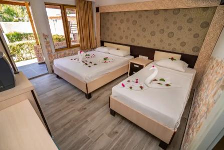 Aperion Beach - 26